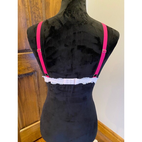 No Boundaries Lacy Bra Size Large Pink w/ Adjustable Straps Sexy Lingerie - Picture 6 of 8